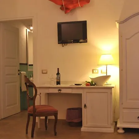 Pimpina Hotel 3*