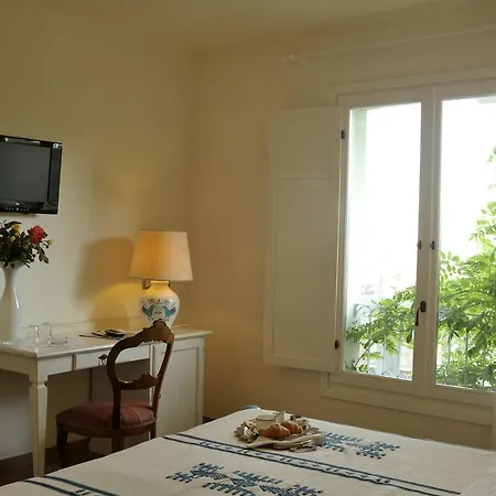 Hotel Pimpina 3*