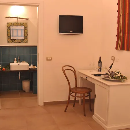 Pimpina 3* Carloforte (Isola di San Pietro)