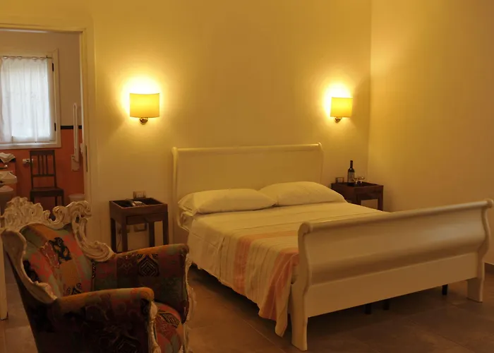 Pimpina Hotel 3*